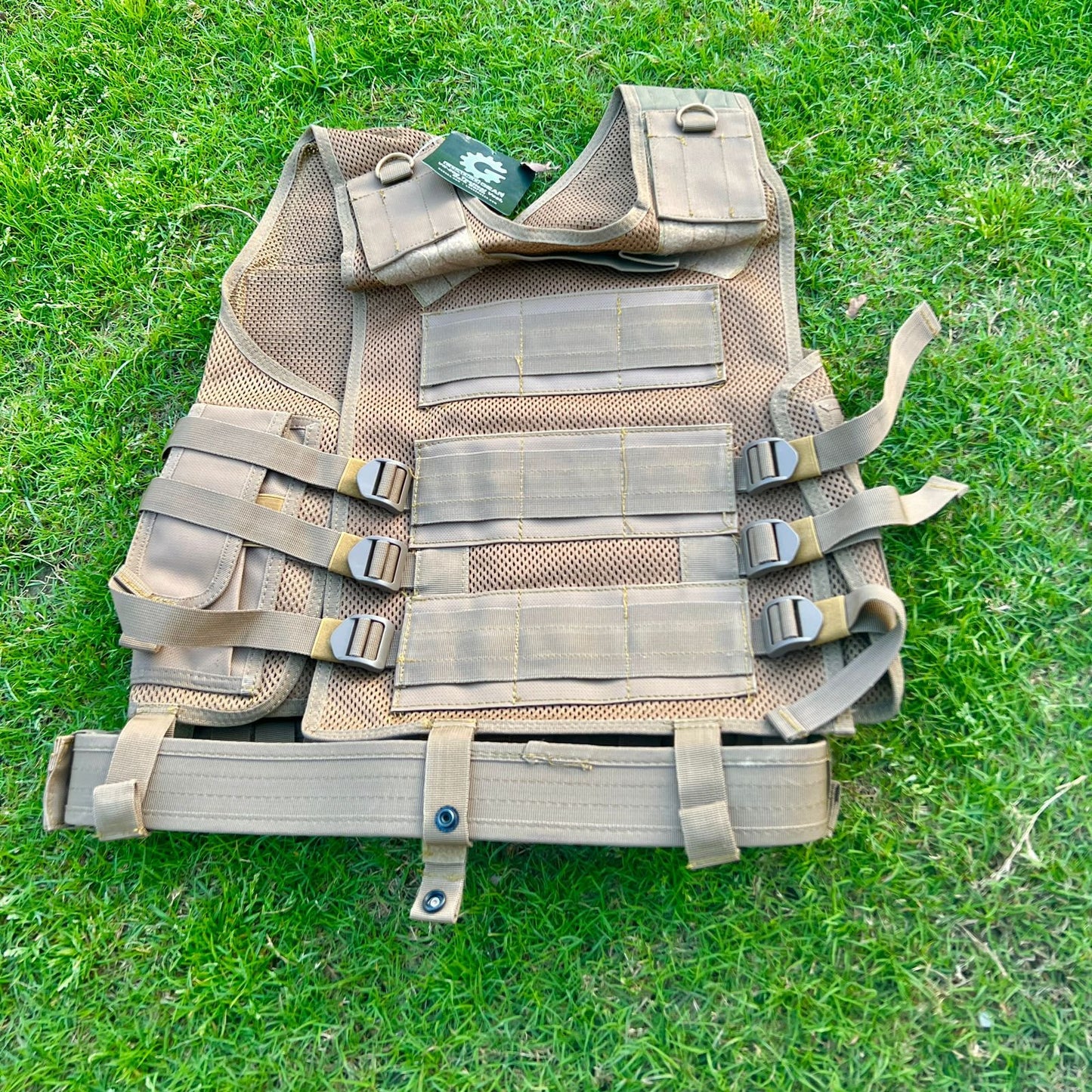 MILITARY VEST TACTICAL MAGAZINE VEST FOR AR 15 / M16 / M4 – MADE IN USA