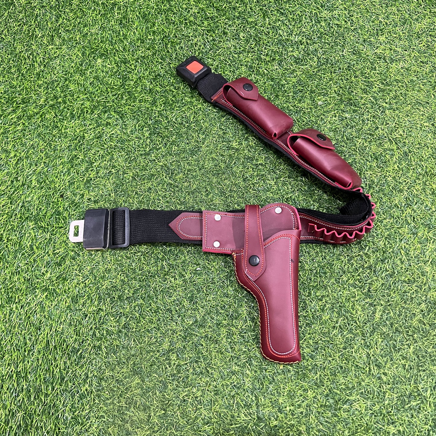 Belly holster for 7 shot 30 bore Pistol