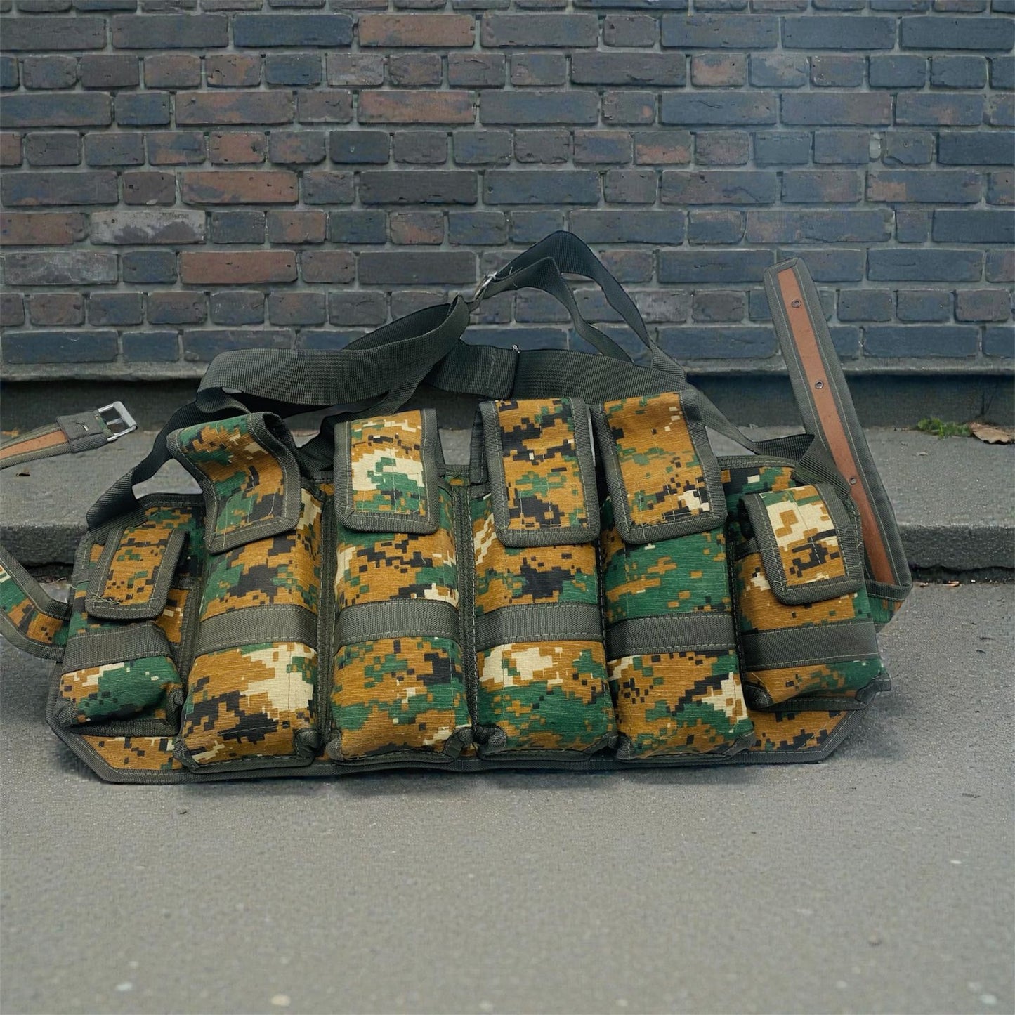 Four mag vest bandoriel for SMG 222 223 etc