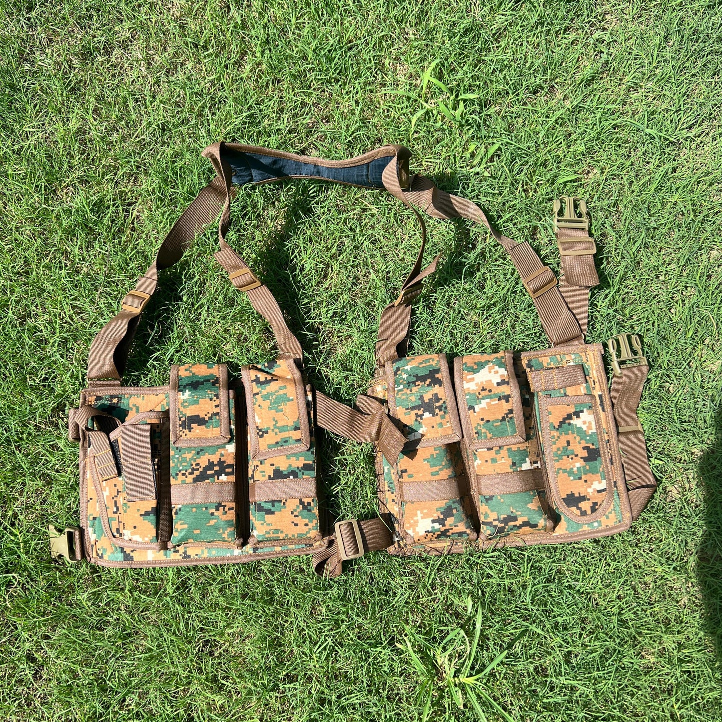 Four Magazine Jacket Bandolier for AK-47, .44, .222, & .223 Bore Magazines with Knife and Pistol Holster