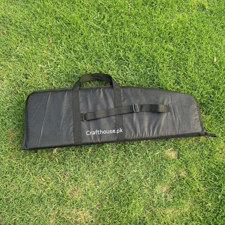 FOAM PADDED BAG WITH 3 SPARE MAGAZINE POUCHES FOR M4 RIFLE – 35 INCHES