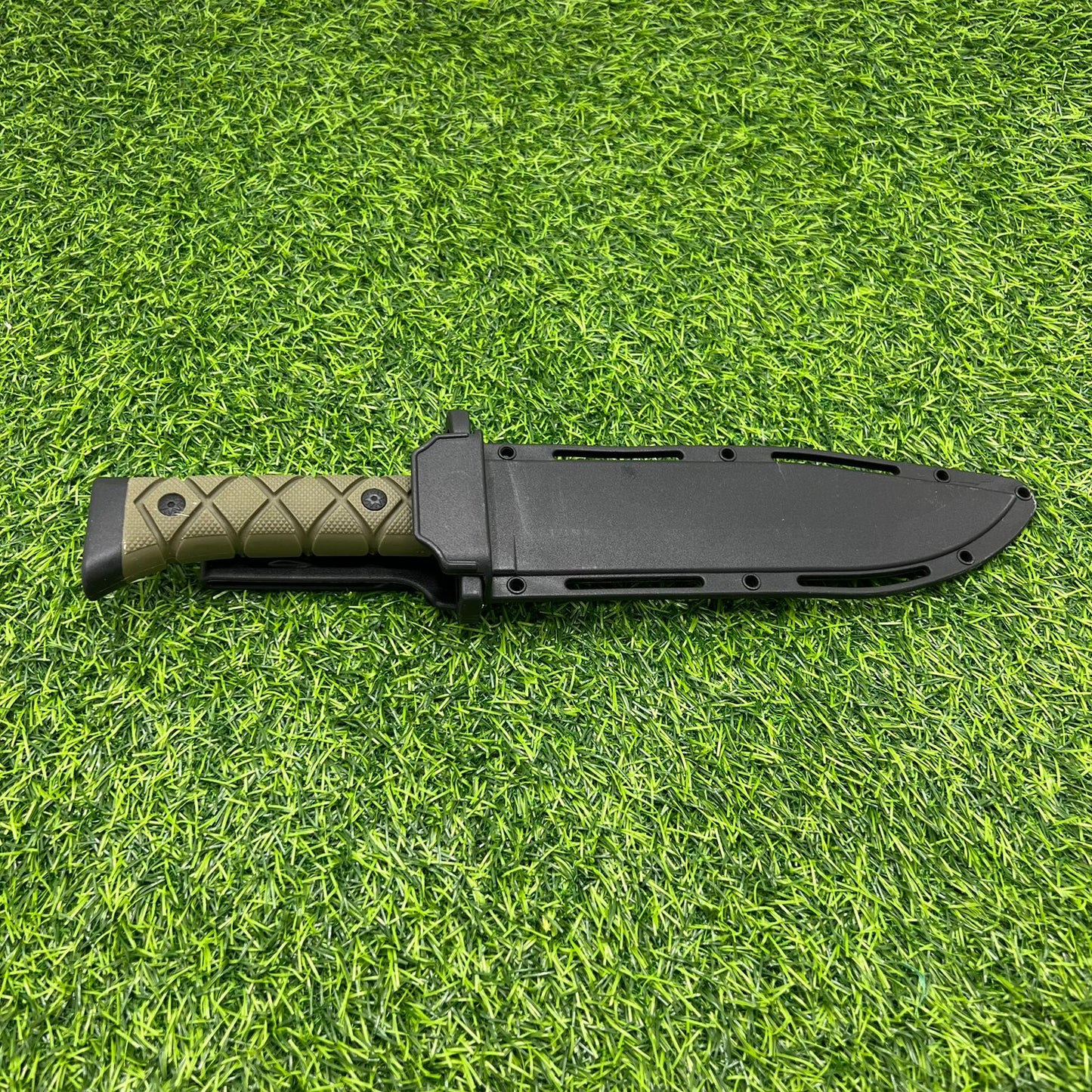 Hunting Knife with Plastic Cover