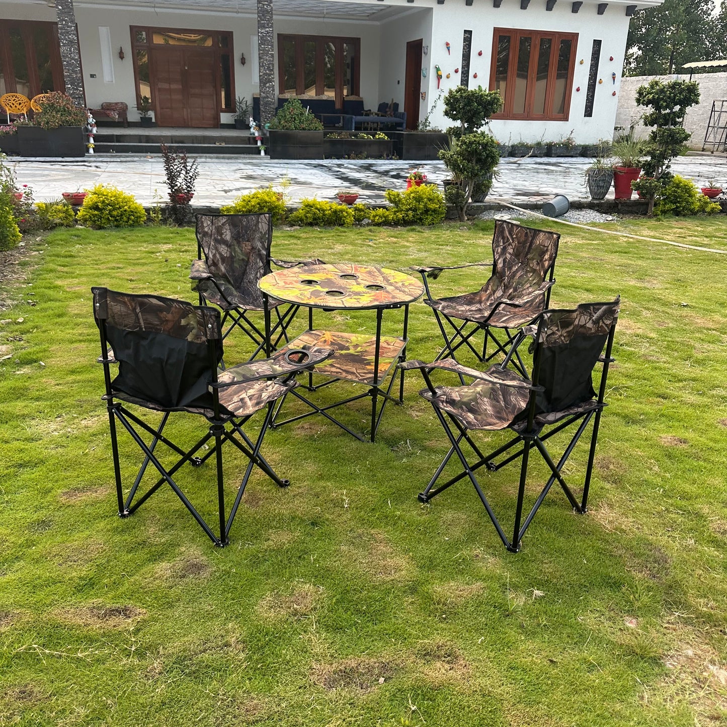 Camping chairs and table foldable