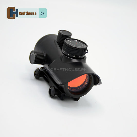 PRECISION RED DOT SIGHT FOR M4 AND AR15 RIFLES WITH PICATINNY RAILS