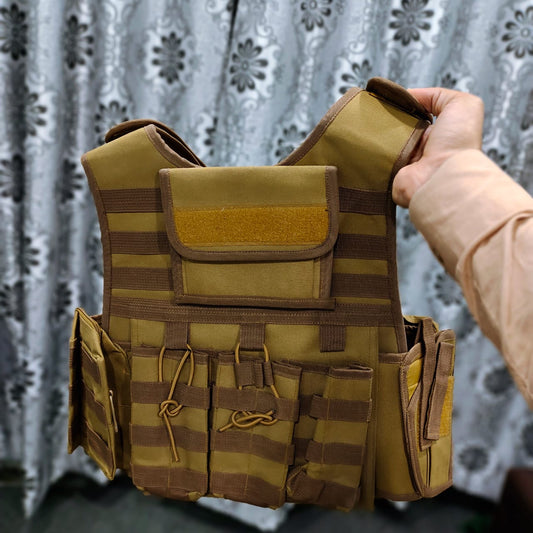 GOLDEN MAGAZINE JACKET WITH 3 MAGAZINE POUCHES, SIDE POCKETS, AND PISTOL HOLSTER
