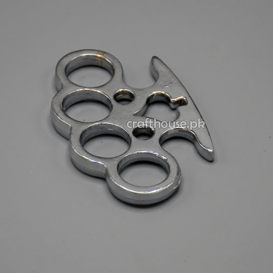 Silver color metalic knuckle without knok